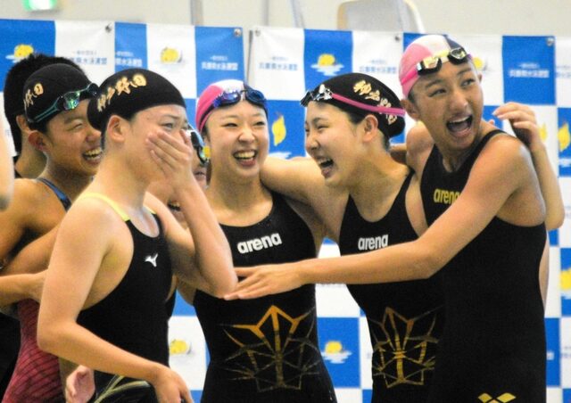 神戸野田高校女子水泳部