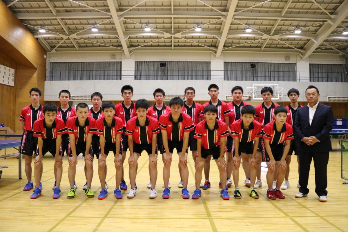 東山高等学校卓球部