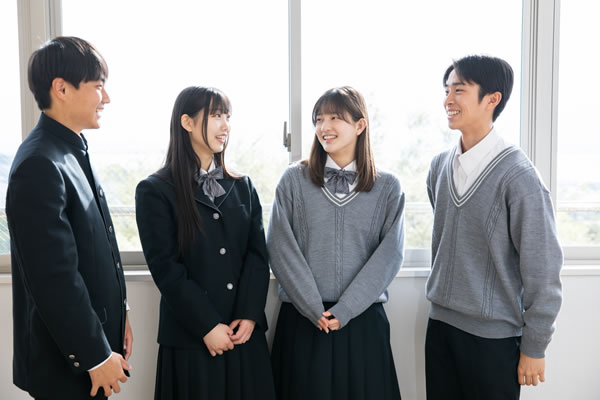 比叡山高校の制服