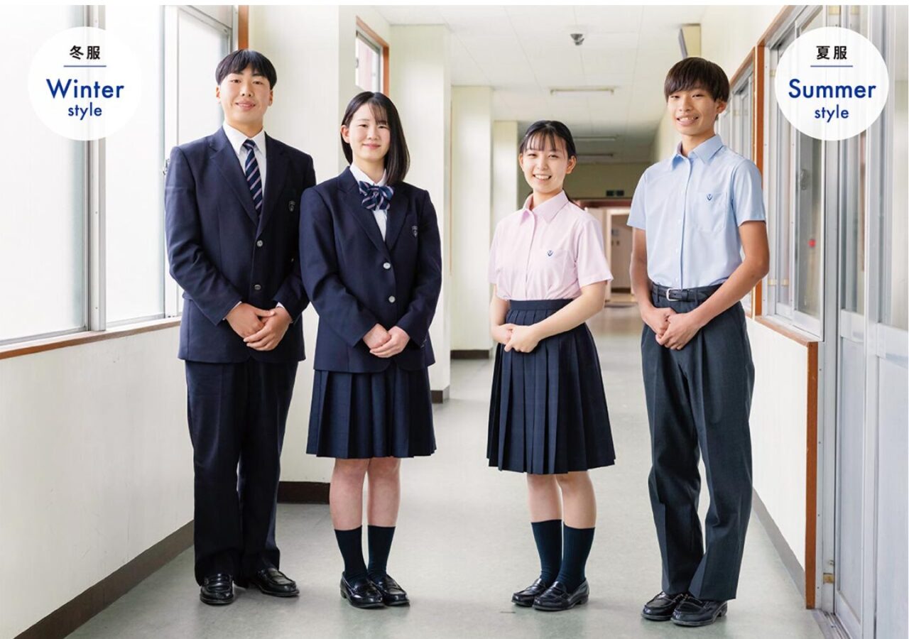 京都廣学館高等学校の制服