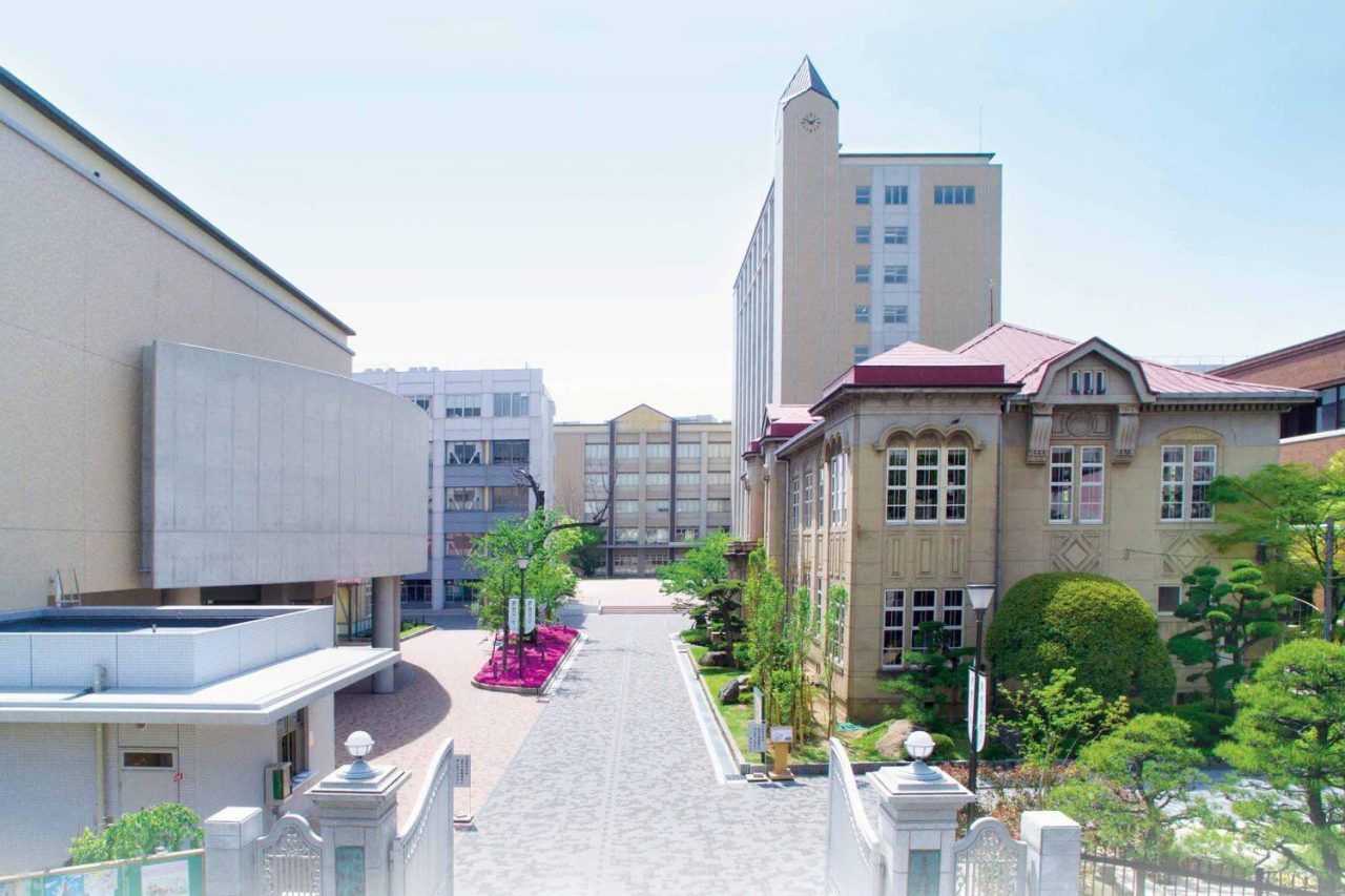 樟蔭高等学校